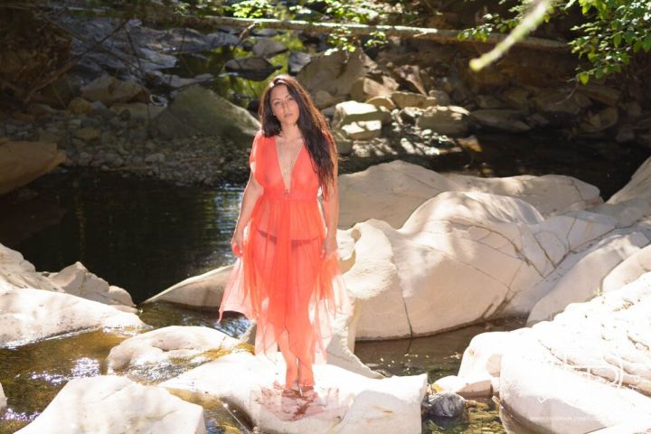 3Y_rXHF98-DB8rXDriRZp5Cwm1iQitzisv9C0jF5tJA